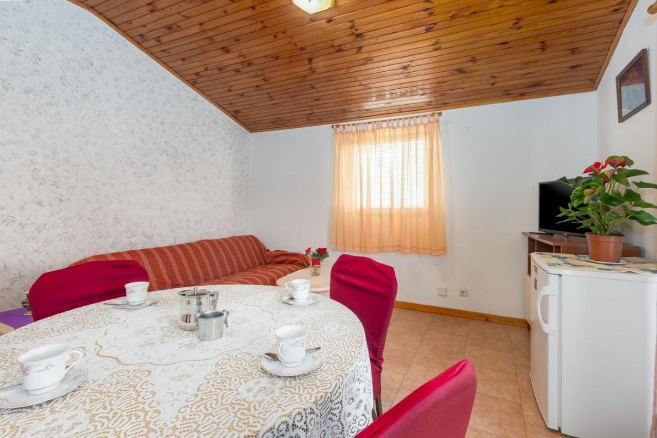 Apartman Ana Пореч Экстерьер фото