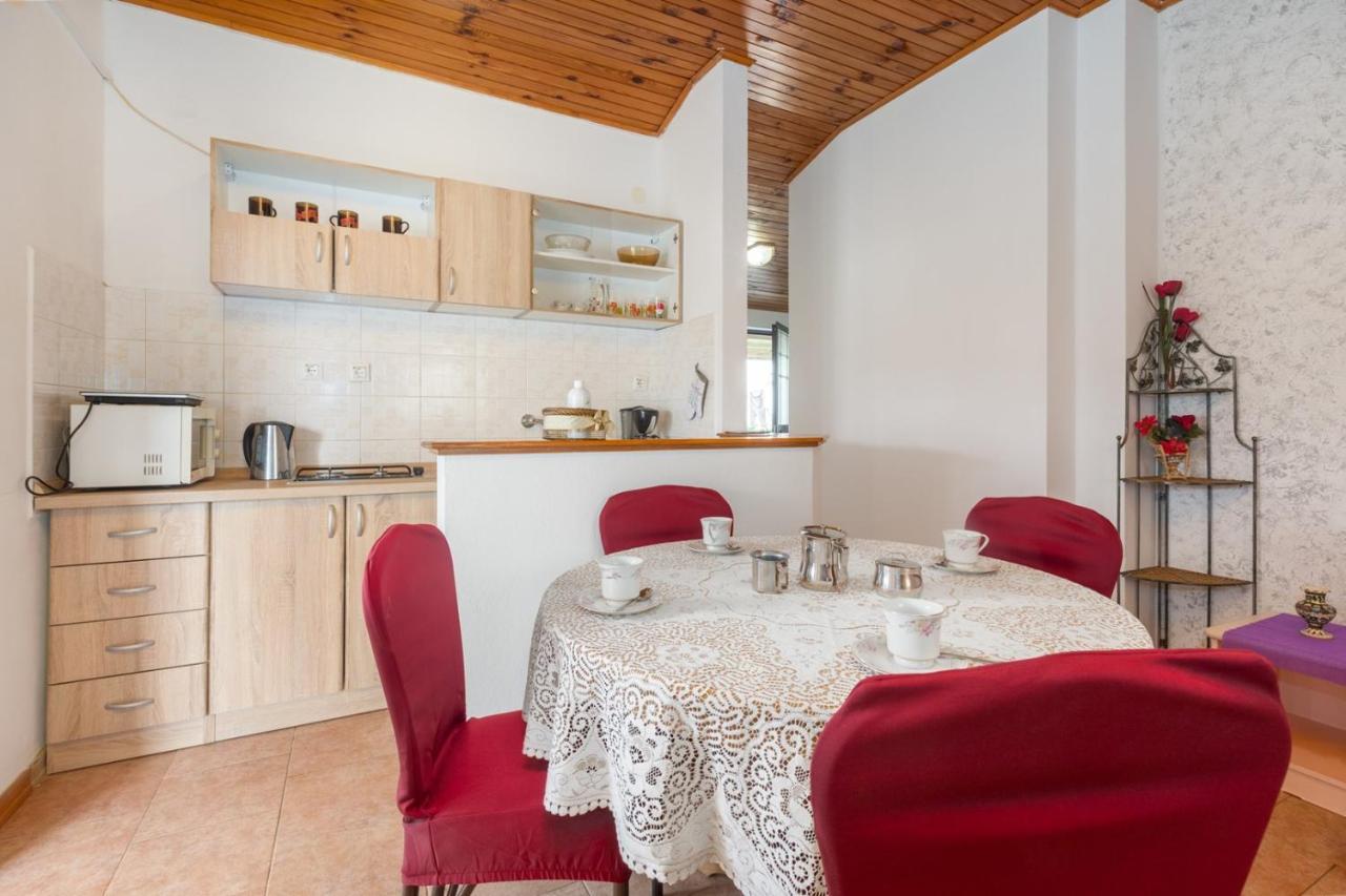 Apartman Ana Пореч Экстерьер фото